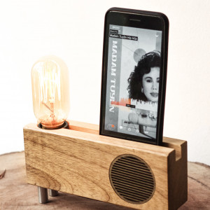 Wooden_speaker.jpg