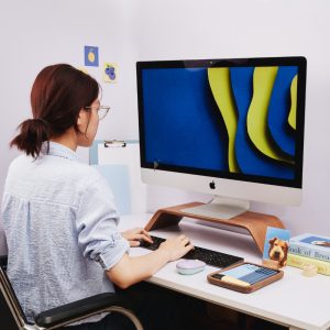 Kệ Máy Tính Gỗ